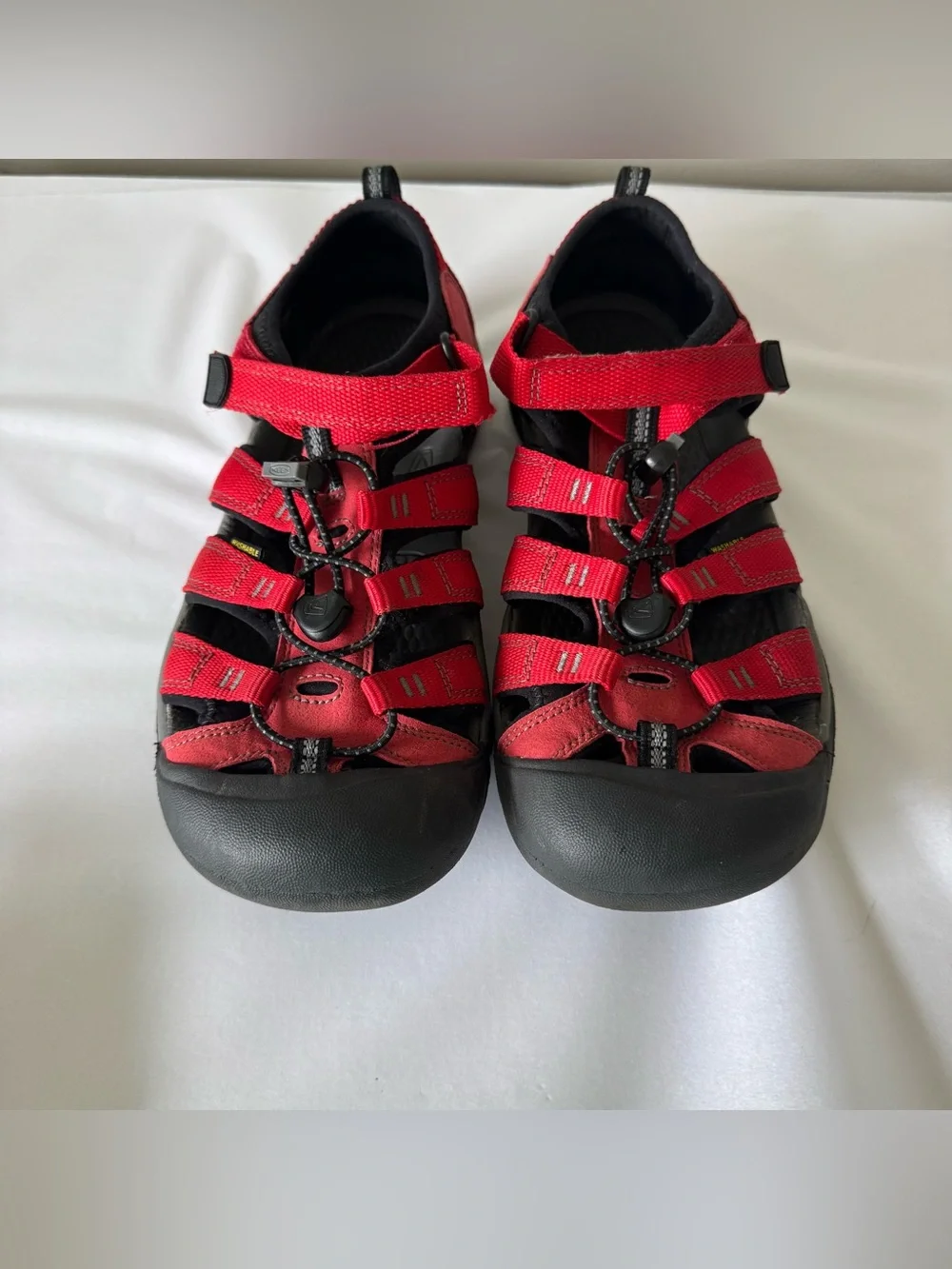 Keen like new